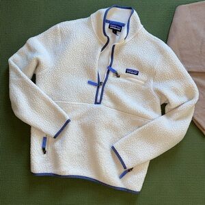 Patagonia Fleece Pullover in White with Blue Accents